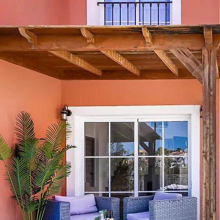 Casa Chameleon